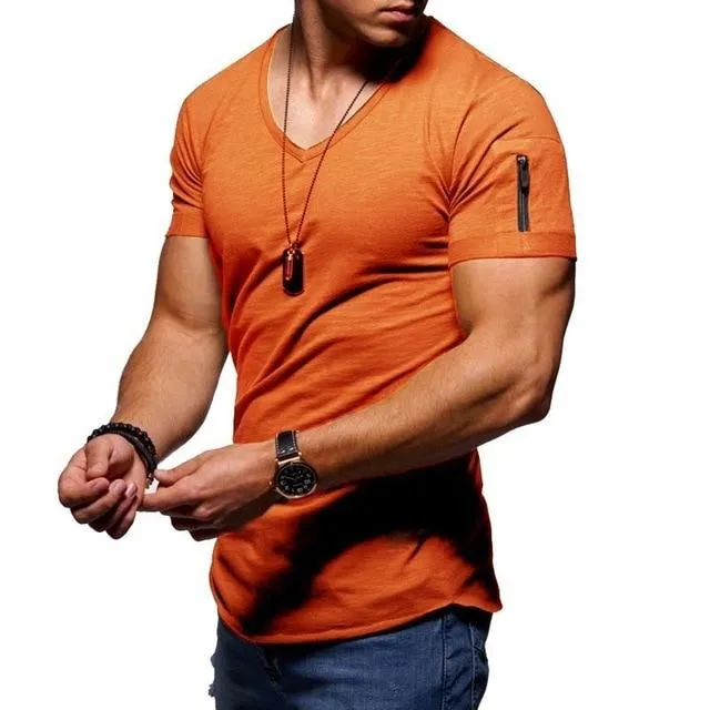 2020 new men's V-neck T-shirt