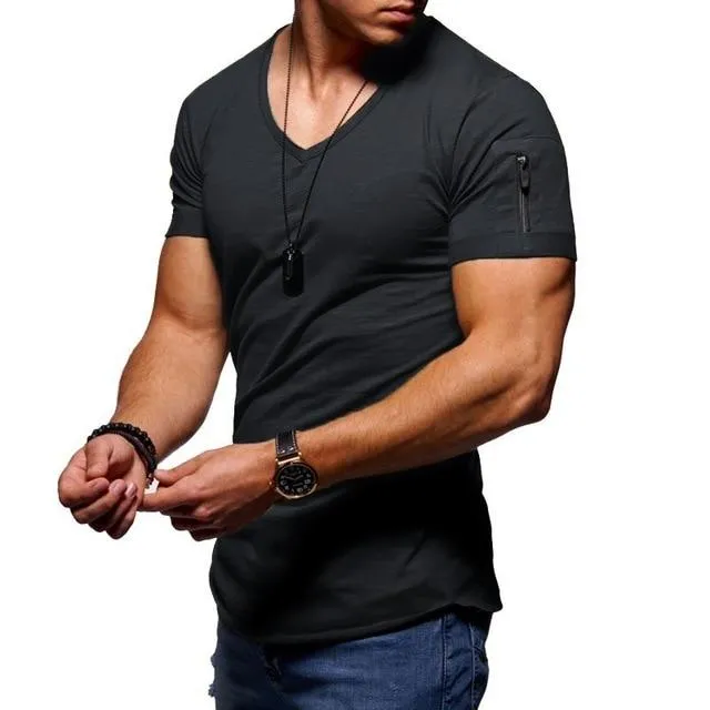 2020 new men's V-neck T-shirt