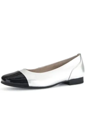 Gabor Ballerina Pump in Silver