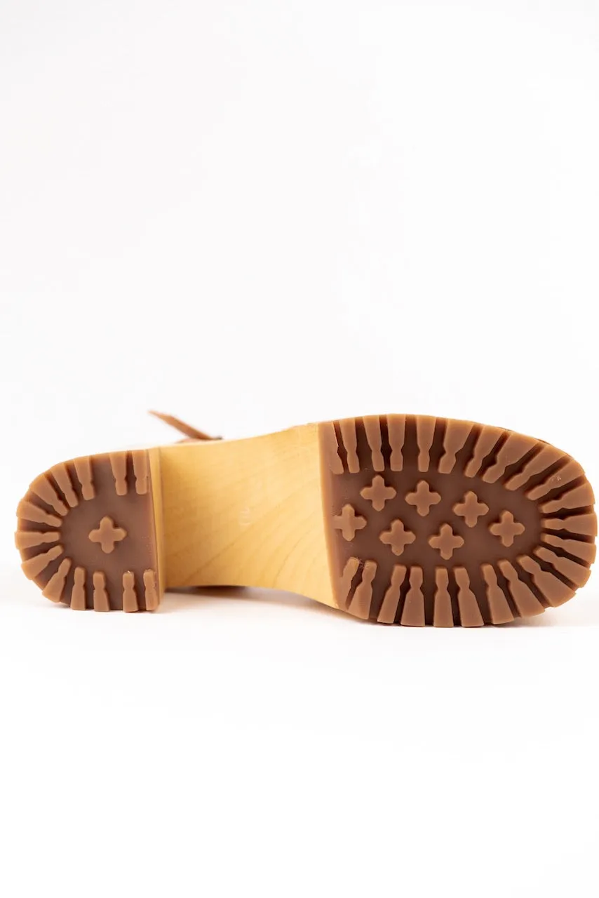 MIA Kaolin Clogs