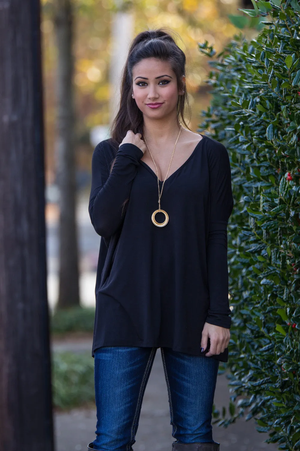 The Perfect Piko V-Neck Top-Black